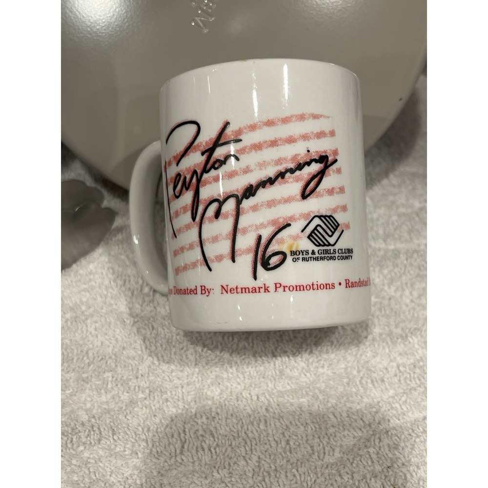 Unbranded Peyton Manning Mug Signature White OS NFL Sports Fan Retro Memorabilia